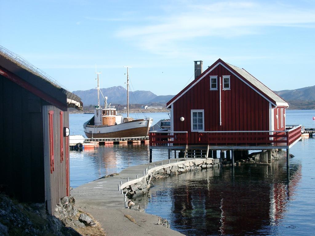 Haholmen - By Classic Norway Hotels Karvag Экстерьер фото
