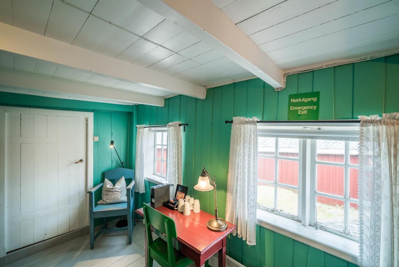 Haholmen - By Classic Norway Hotels Karvag Экстерьер фото